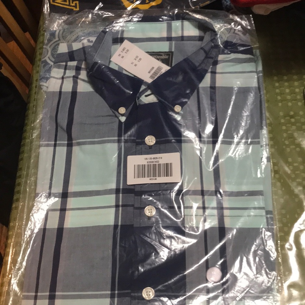 Men’s shirt